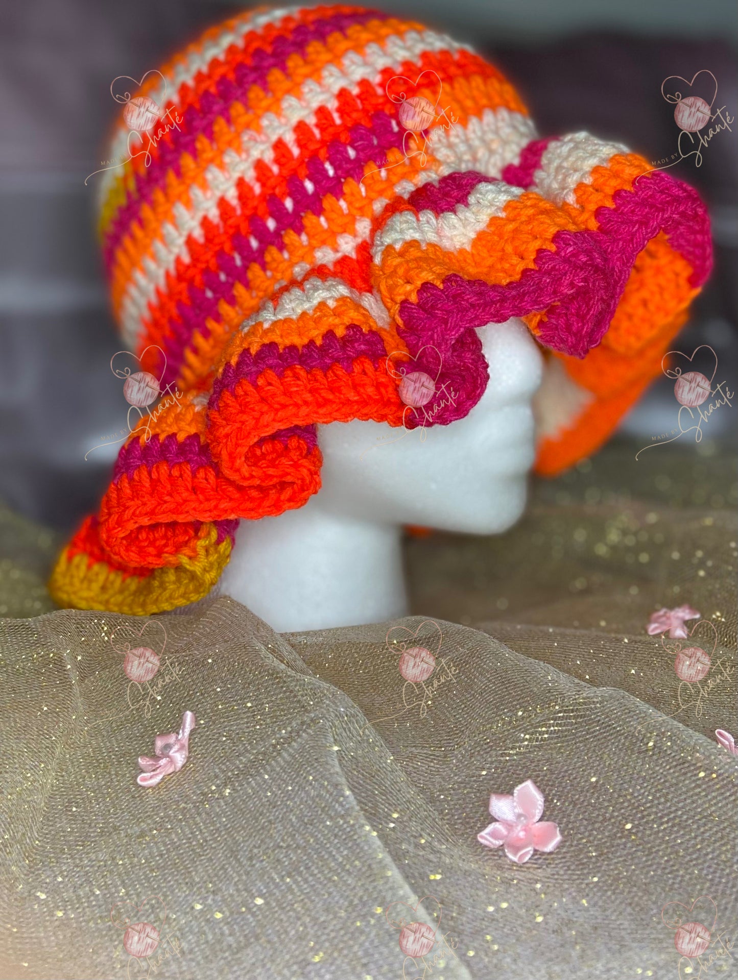 Wavy Ruffle Hat - Starburst